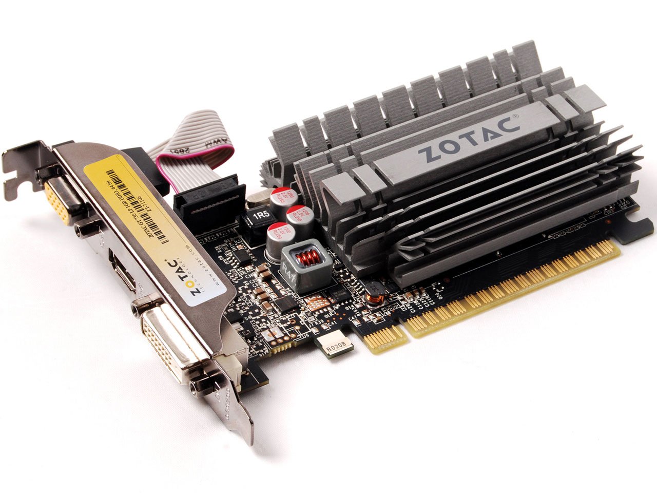 ZOTAC GeForce GT 730 LP 1GB DDR3 64 bit ZT-71106-10L [PCIExp 1GB]
