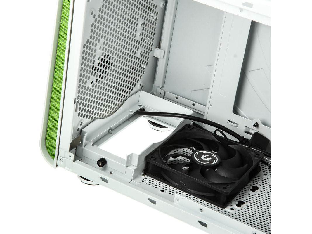 PHENOM-M NVIDIA Edition BFC-PHM-300-WWXKK-NV [�z���C�g]