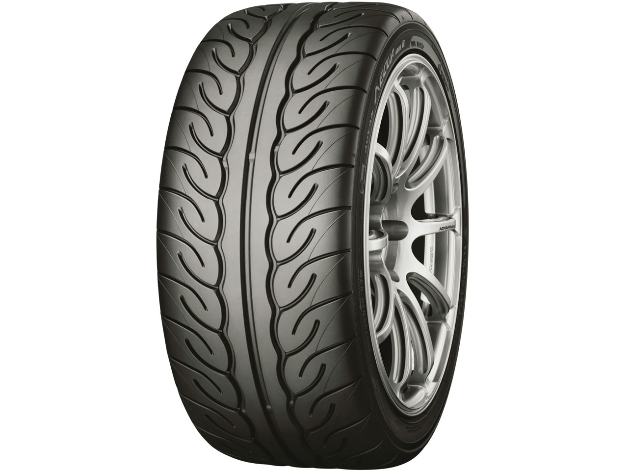 ADVAN NEOVA AD08R 215/40R17 83W �̐��i�摜