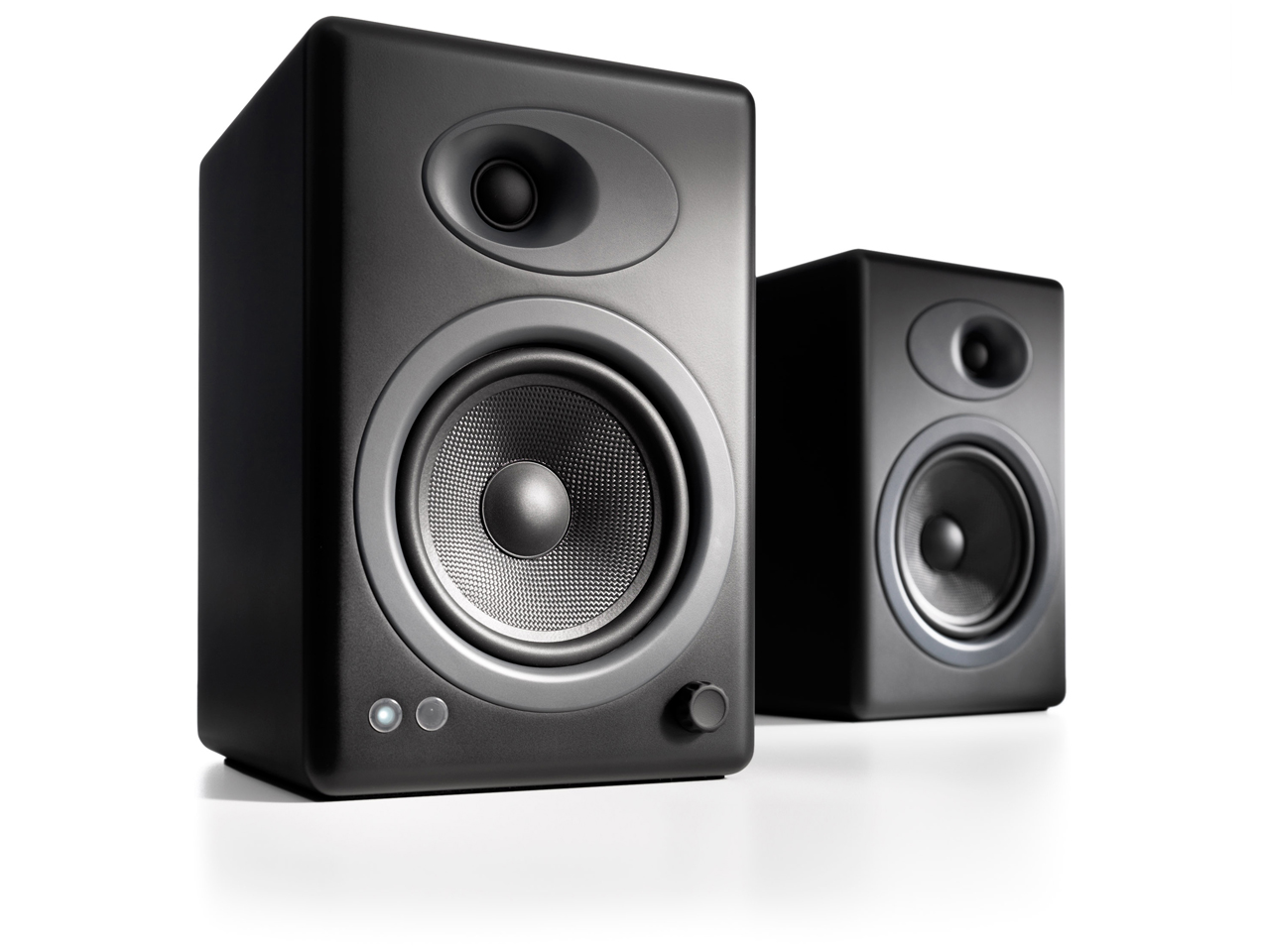 A5+ POWERED SPEAKERS [Black] �̐��i�摜