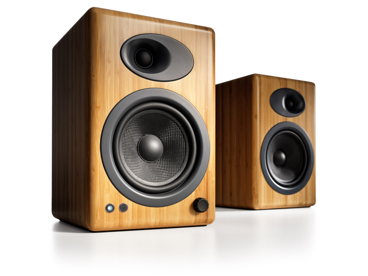A5+ POWERED SPEAKERS [Bamboo] �̐��i�摜