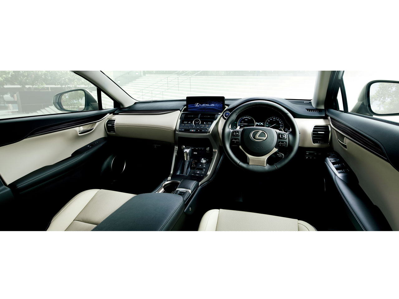 レクサス Nx ハイブリッド 14年モデル Nx300h Version L 4wd 価格 性能 装備 オプション 14年7月29日発売 価格 Com