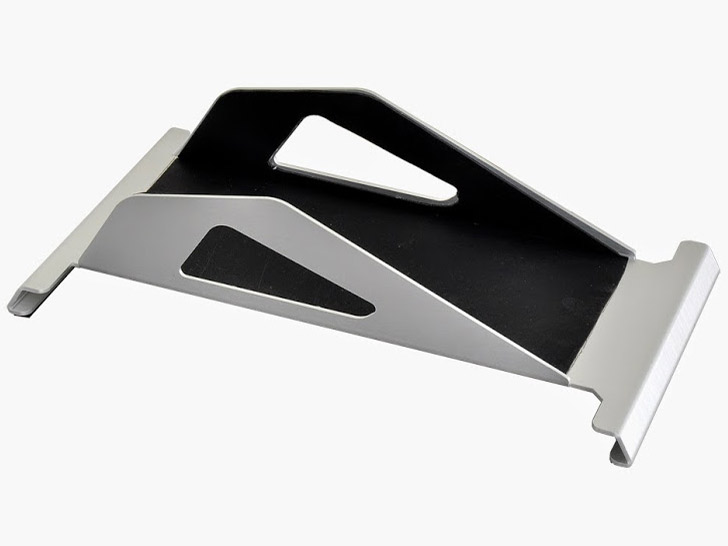 PC-Q19A [�V���o�[]