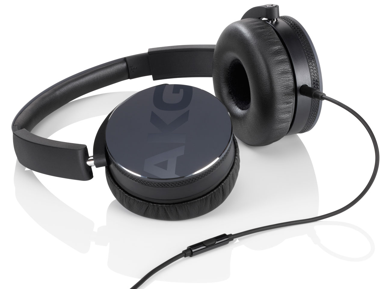 AKG Y50 有線ヘッドホン イエロー Amazon.co.jp: AKG Y50 ヘッドホン 密閉型/オンイヤー イエロー