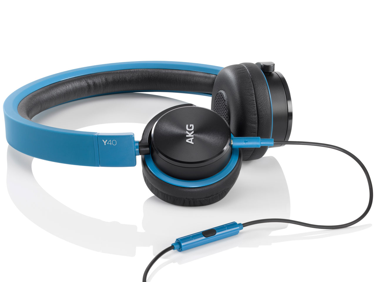 Y40 [�u���[] �̐��i�摜