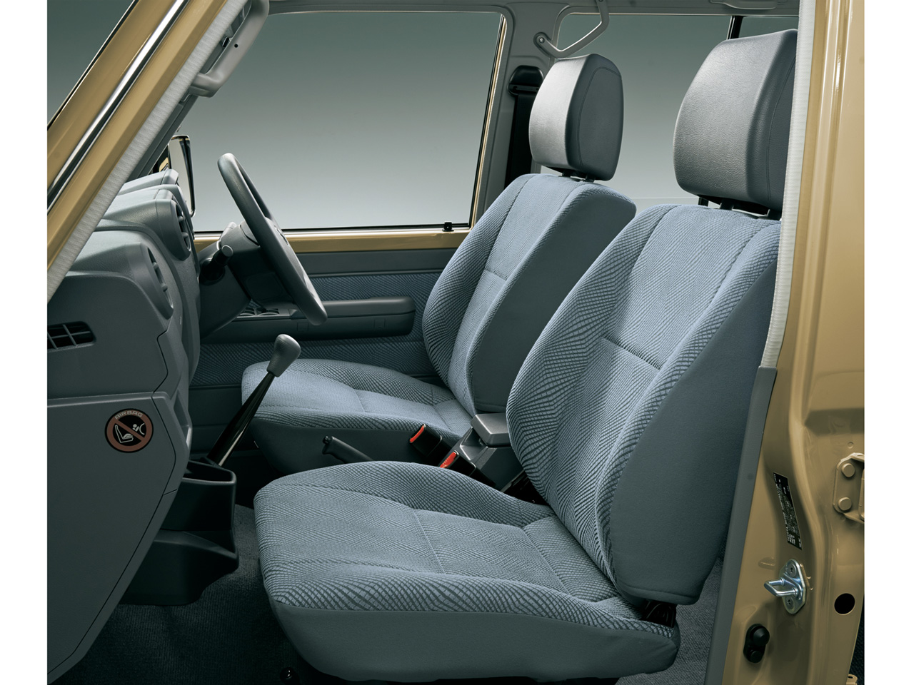 トヨタ ランドクルーザー70 2014年モデル ピックアップの価格・性能