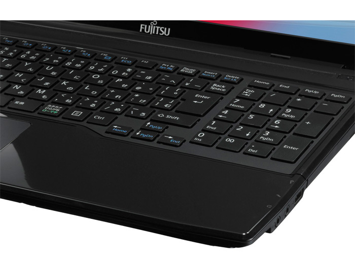 FMV LIFEBOOK AH53/S FMVA53SB [�V���C�j�[�u���b�N]