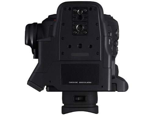 EOS C100 Mark II �{�f�B