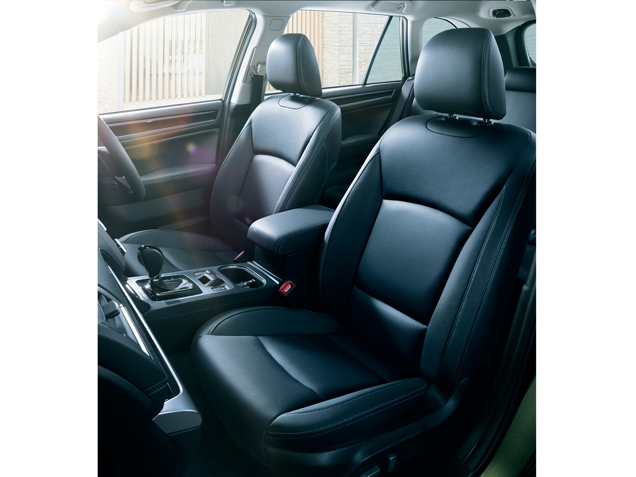 スバル レガシィ アウトバック 2014年モデル ベースグレードの価格・性能・装備・オプション（2016年10月3日発売）