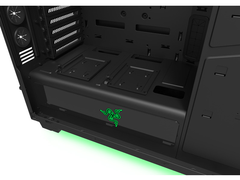 H440 Designed by Razer H440MB-RazerSE