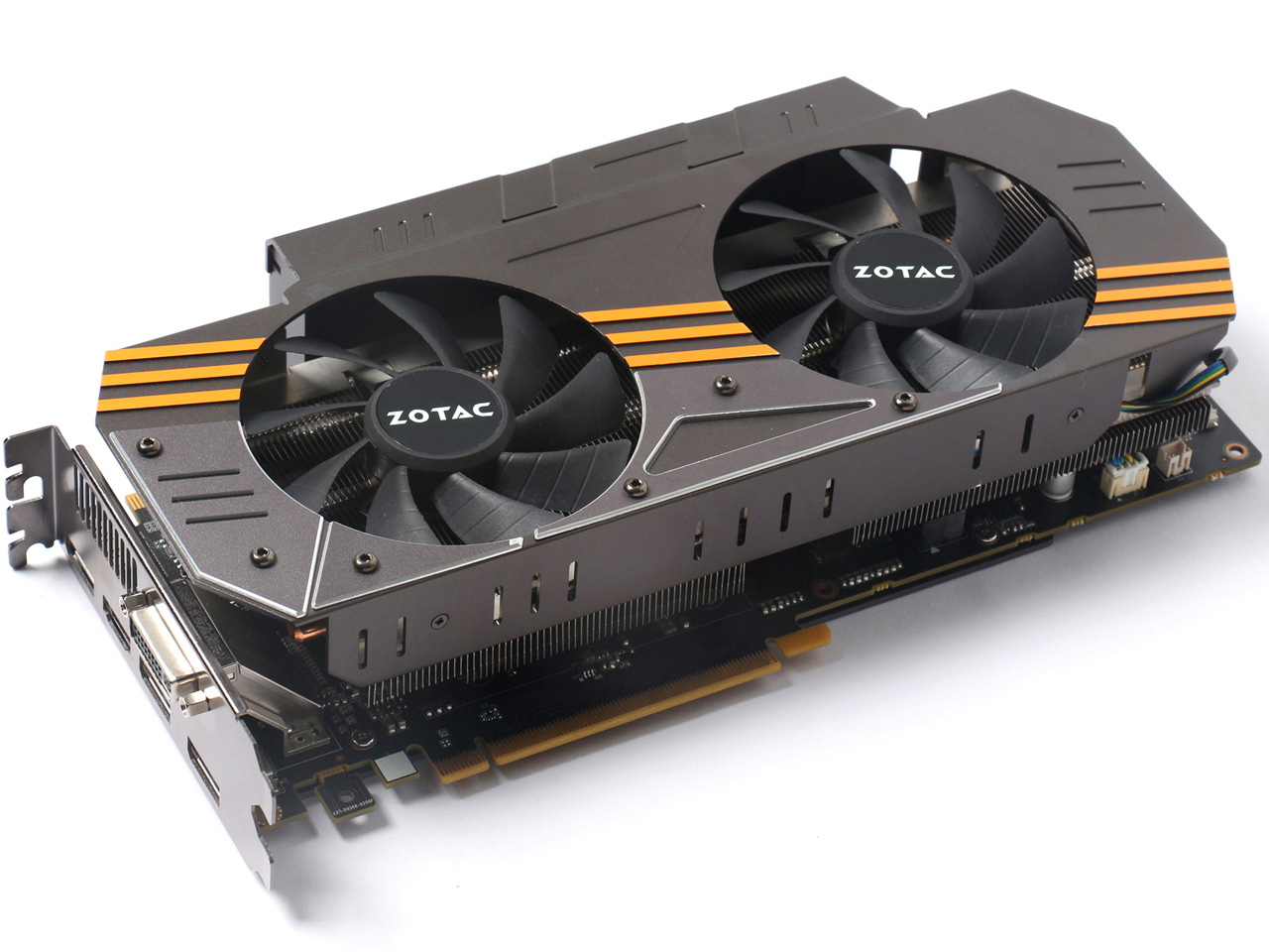 ZOTAC GeForce GTX 980 AMP�I Omega Edition NVIDIA Game Bundle 2014 ZTGTX98-4GD5OMG02/ZT-90202-10P [PCIExp 4GB]