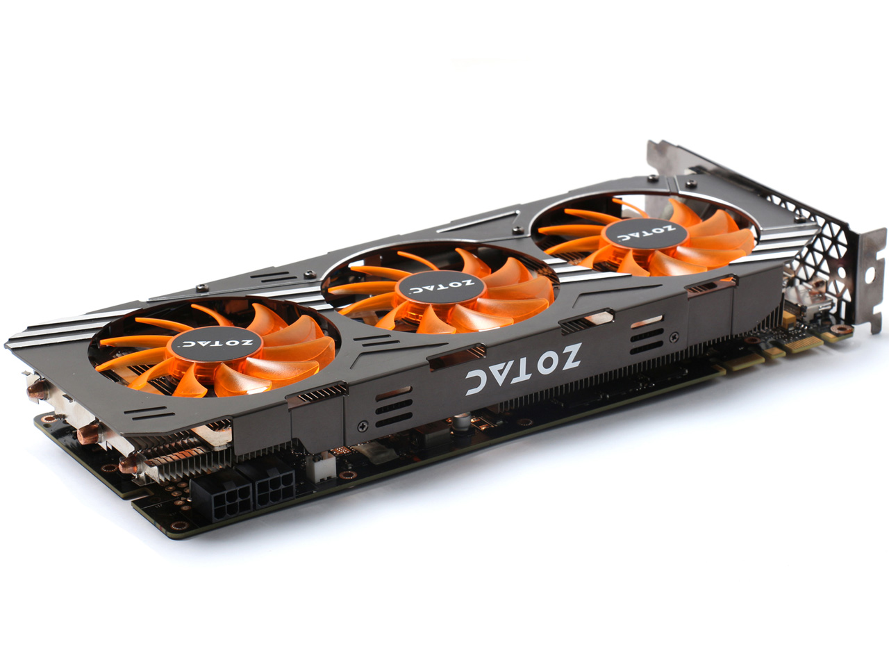 ZOTAC GeForce GTX 980 AMP�I Edition NVIDIA Game Bundle 2014 ZTGTX98-4GD5AMP03/ZT-90204-10P [PCIExp 4GB]