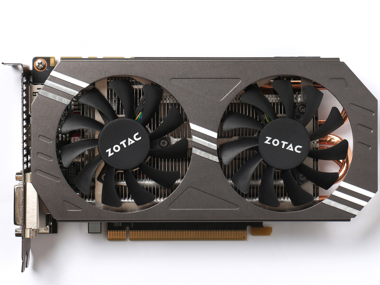 ZOTAC GeForce GTX 970 NVIDIA Game Bundle 2014 ZTGTX97-4GD502/ZT-90101-10P [PCIExp 4GB]