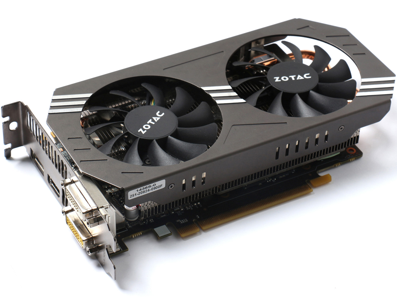 ZOTAC GeForce GTX 970 NVIDIA Game Bundle 2014 ZTGTX97-4GD502/ZT-90101-10P [PCIExp 4GB]