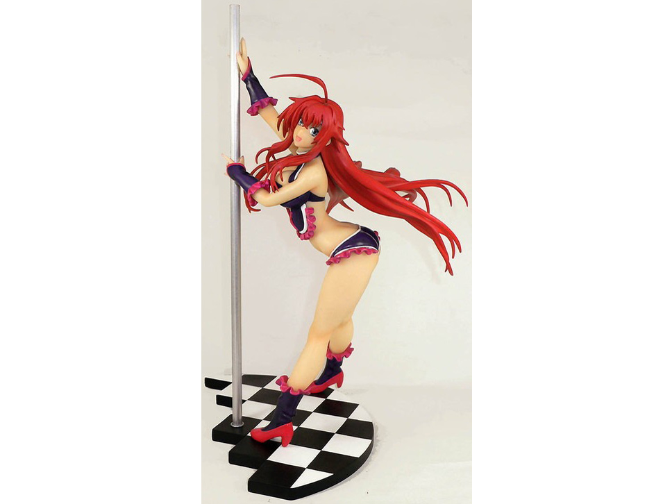 �n�C�X�N�[��D×D ���A�X de Dance �A�i�U�[�t�F�C�X �̐��i�摜