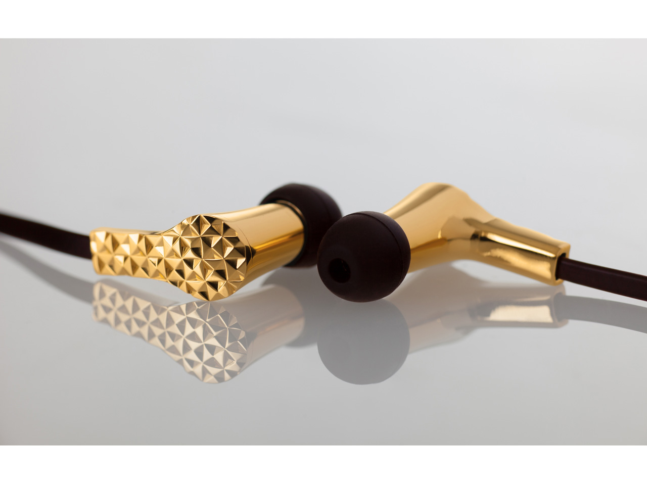 Heaven VIII FI-HE8BSS