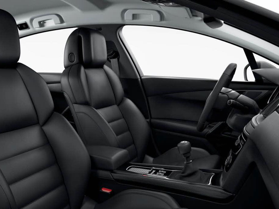 プジョー 508 セダン 2015年モデル GT BlueHDiの価格・性能・装備・オプション（2016年7月12日発売） 価格.com
