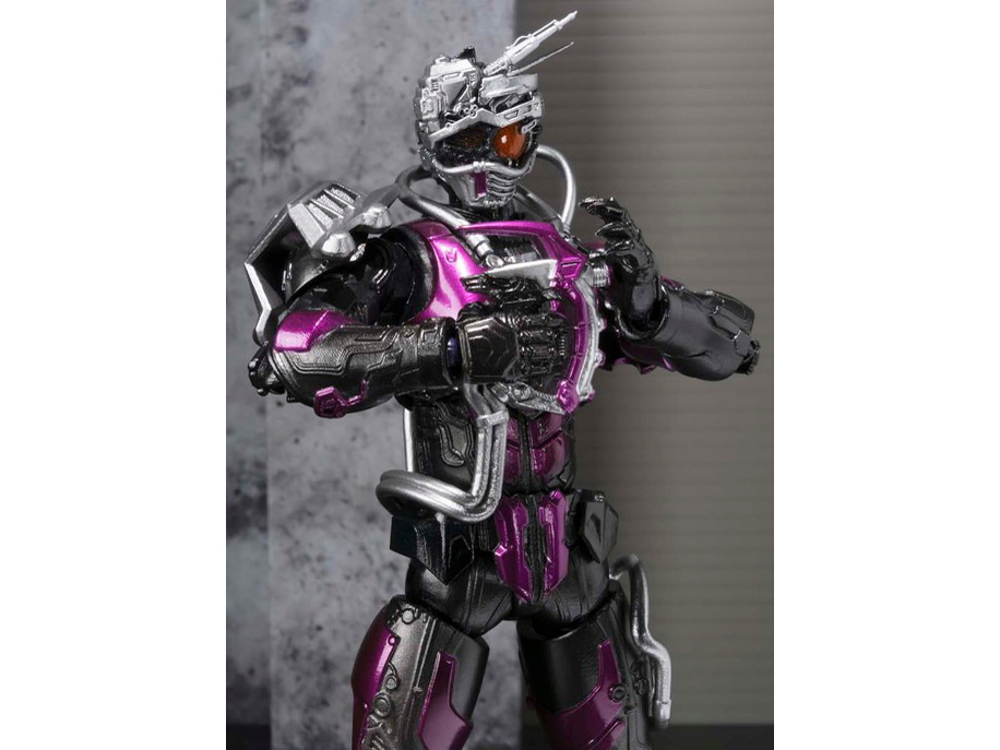 S.H.�t�B�M���A�[�c ���i�`�F�C�T�[