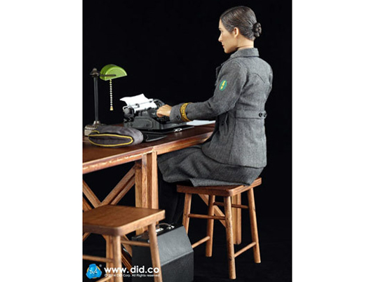 WWII German Nachrichtrhelferinnen des Heeress Sophie