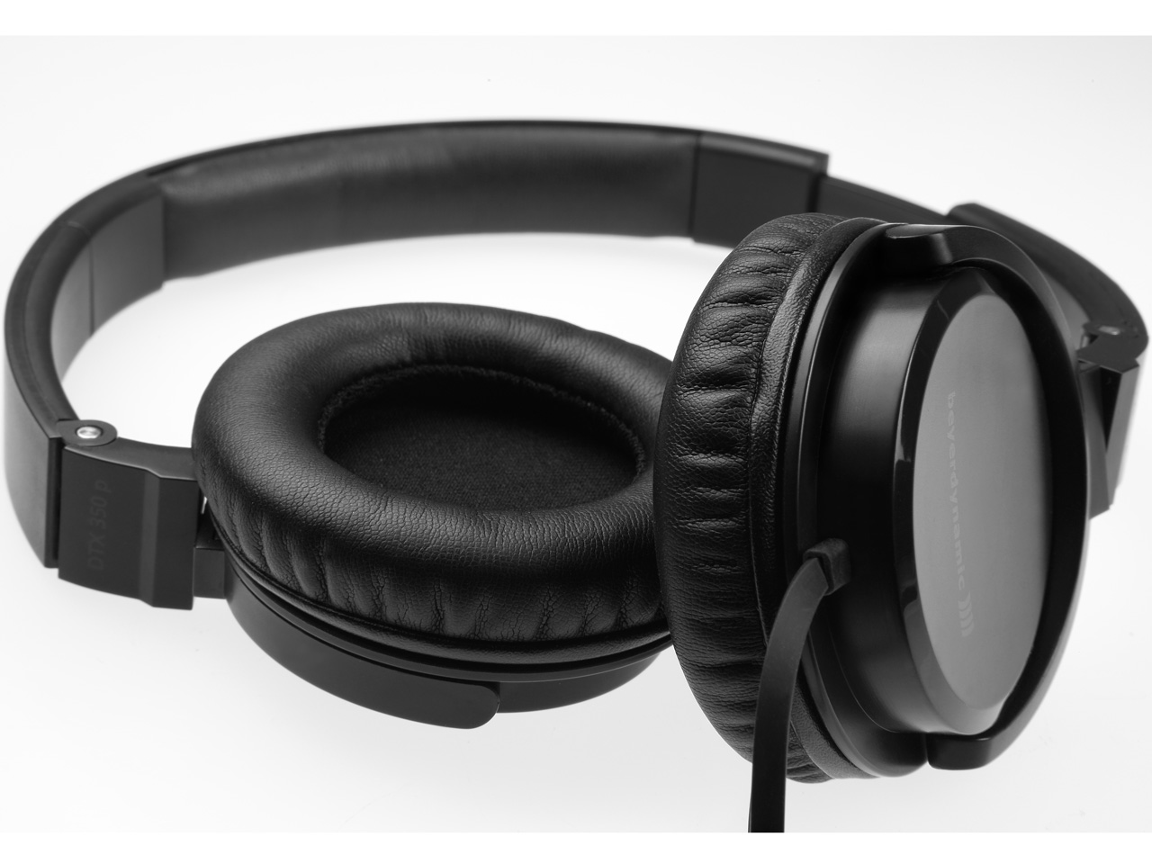 DTX 350 p BK [�u���b�N]