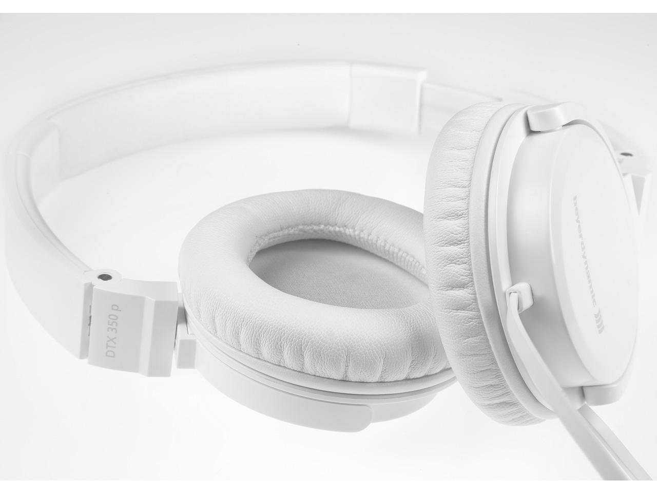 DTX 350 p WH [�z���C�g]