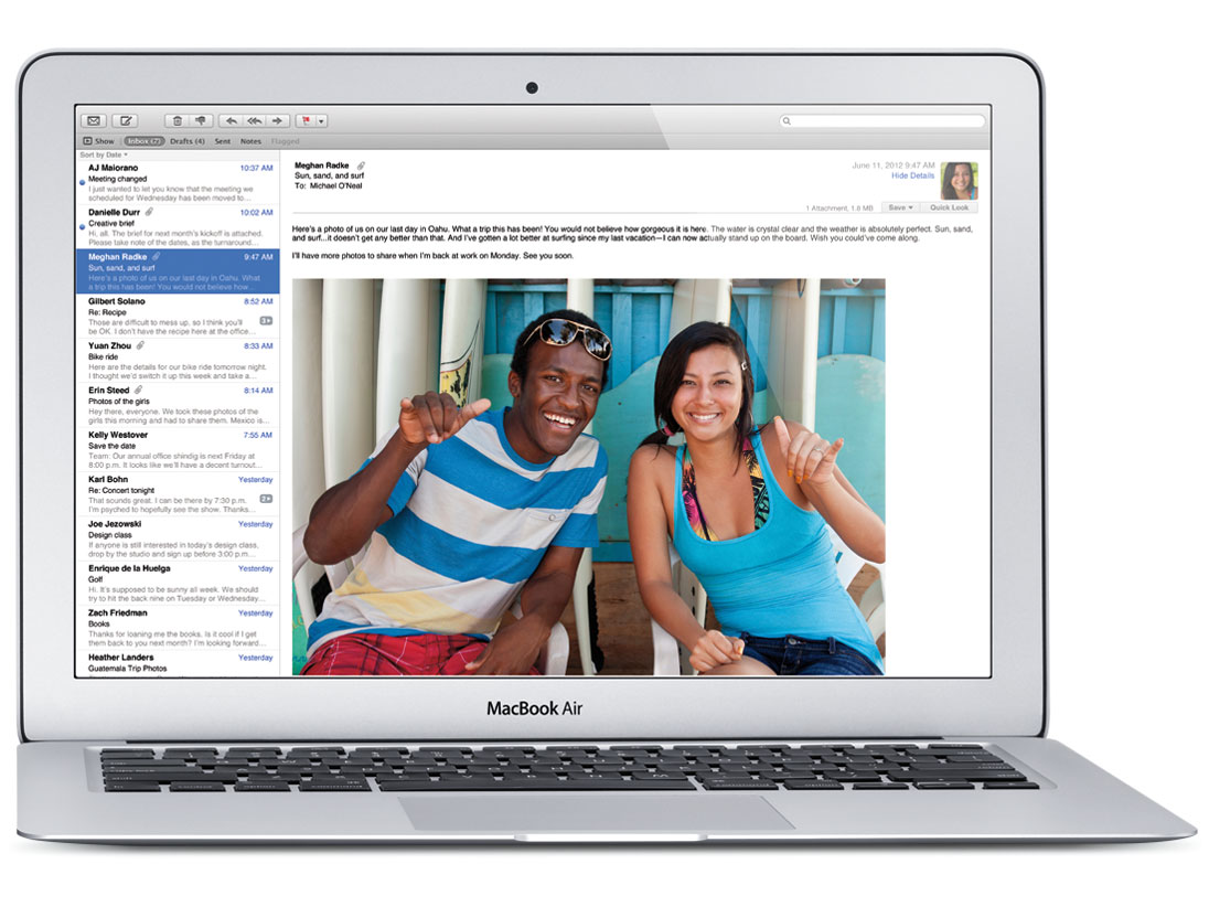 MacBook Air 1600/13.3 MJVE2J/A の製品画像