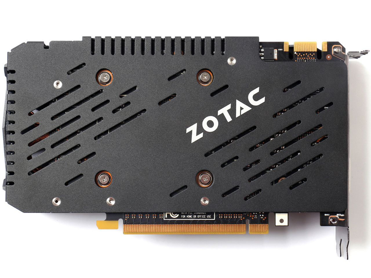 ZOTAC GeForce GTX 960 AMP�I Edition ZT-90309-10M [PCIExp 4GB]