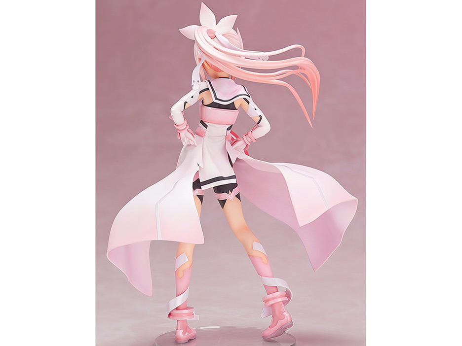 ����F�ނ͗E�҂ł��� ����F��