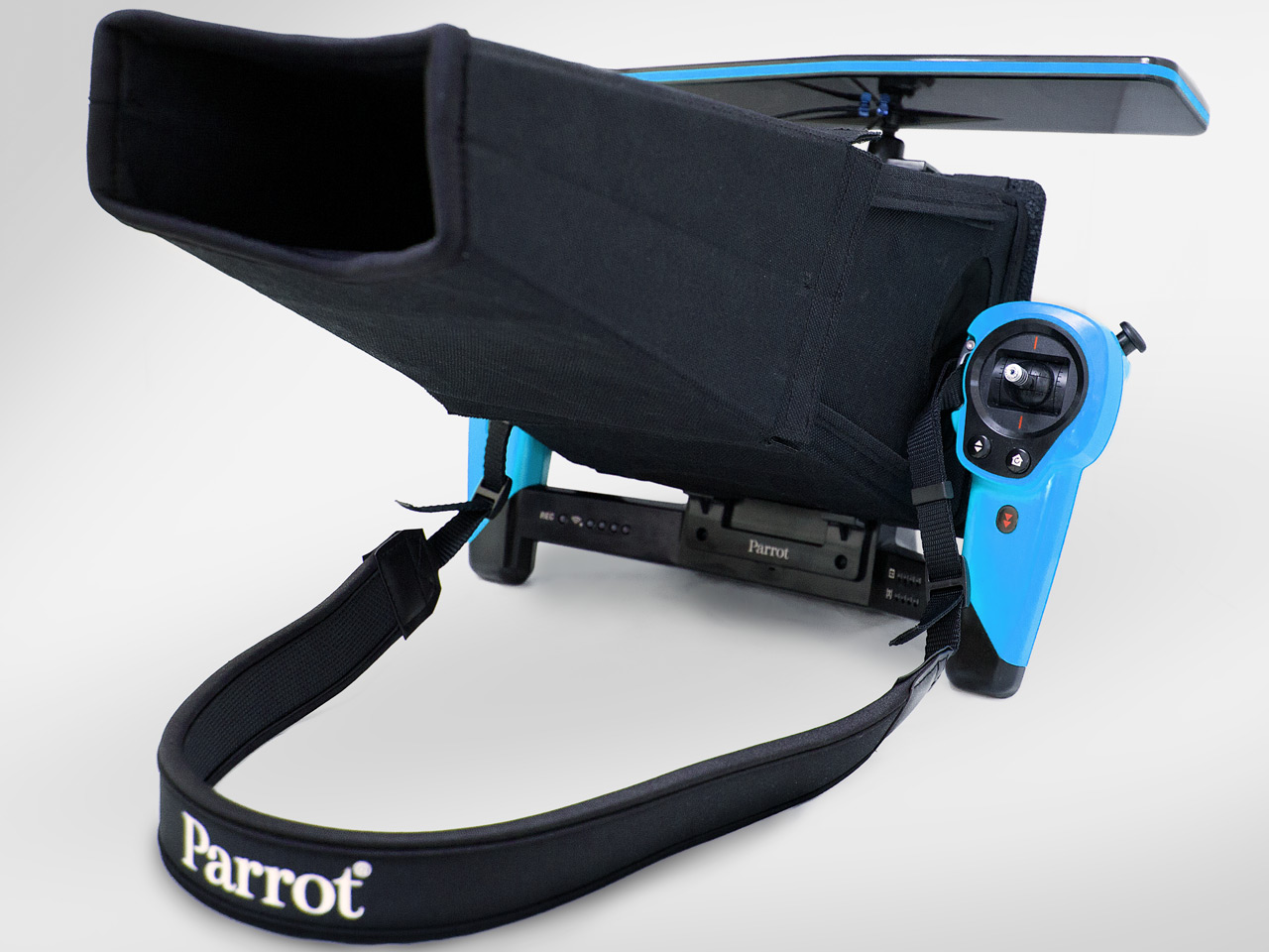 Bebop Drone �X�J�C�R���g���[���[�Z�b�g PF725141 [�u���[]