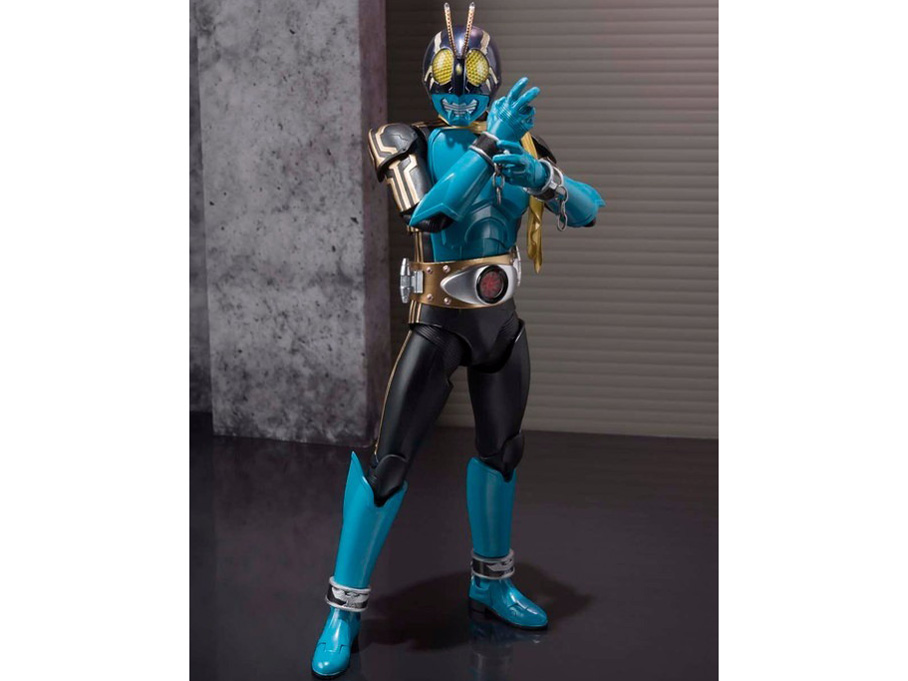 S.H.Figuarts ���ʃ��C�_�[3��