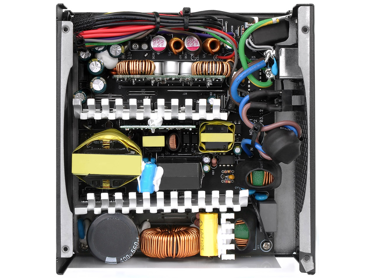 TR2 700W GOLD PS-TR2-0700NPCGJP-G [Black]