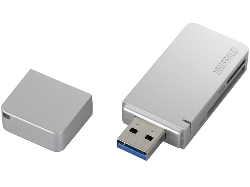 BSCR26TU3SV [USB 37in1 �V���o�[]