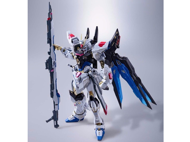 METAL BUILD �X�g���C�N�t���[�_���K���_��