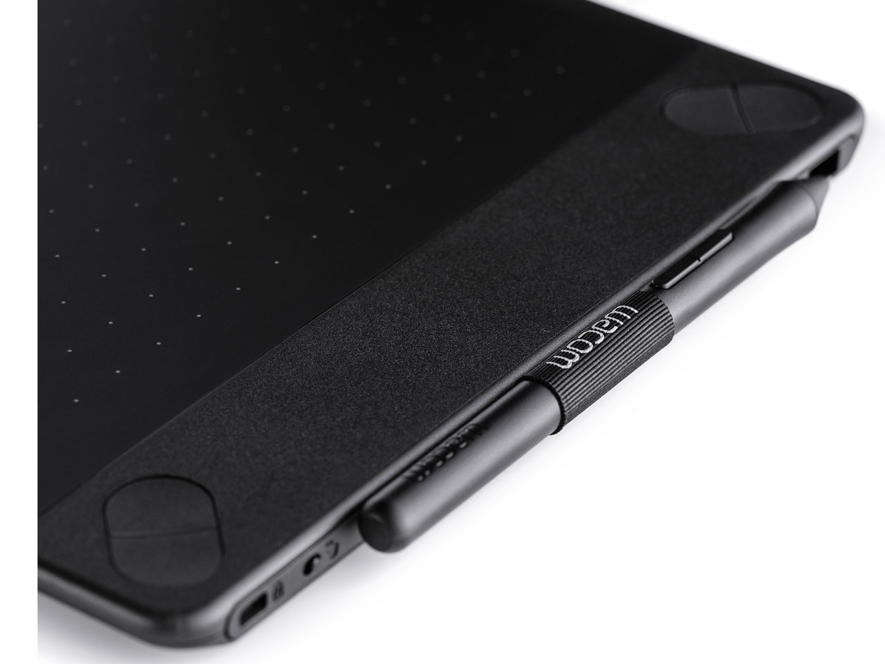 Intuos Art small CTH-490/K0 [�u���b�N]