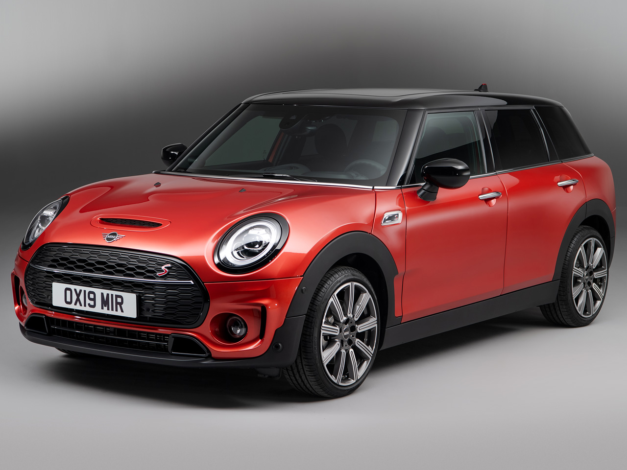 ミニ MINI CLUBMAN (クラブマン) 2015年モデル COOPER S PREMIUM PLUS