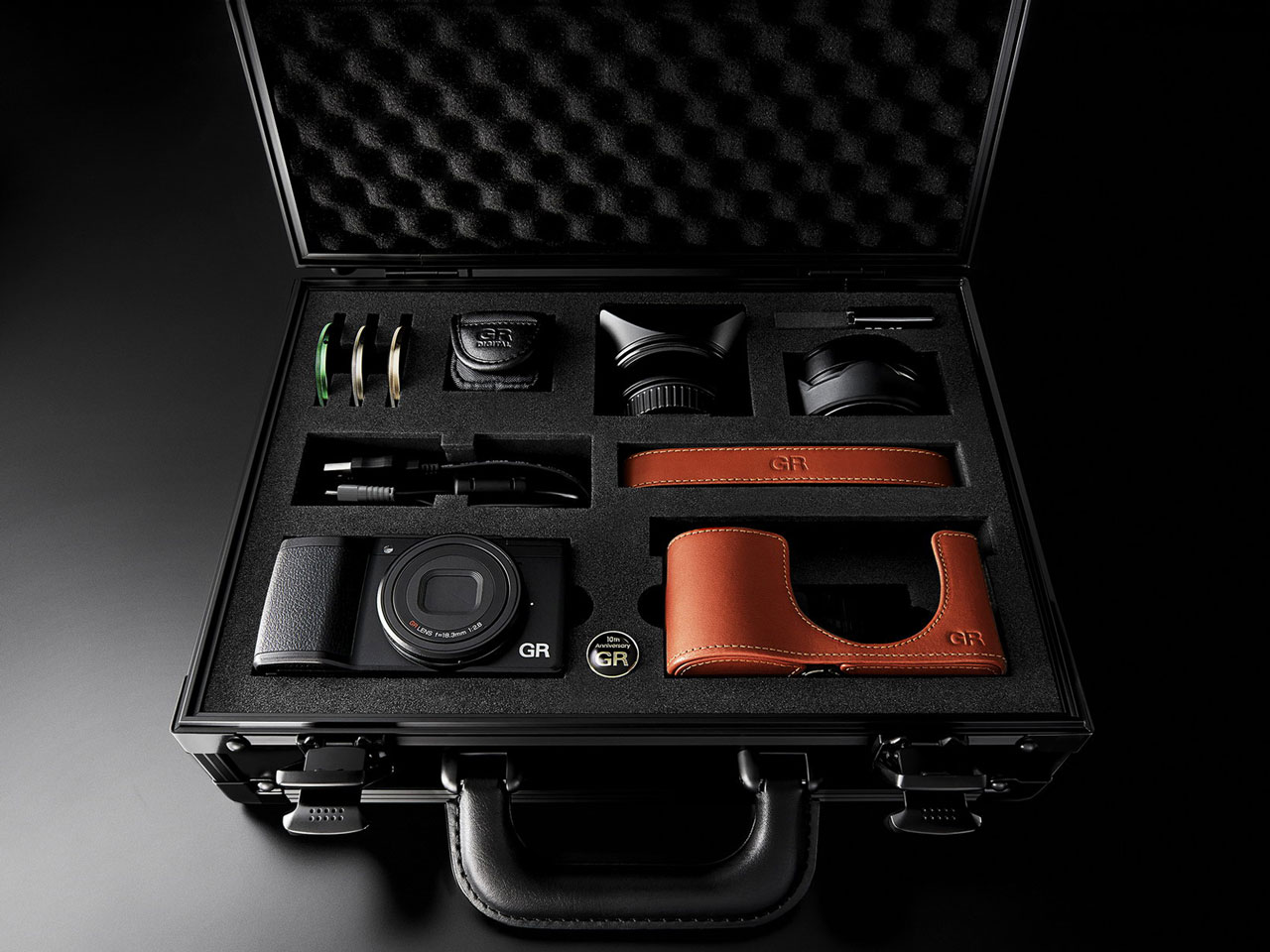 GR II Premium Kit �̐��i�摜