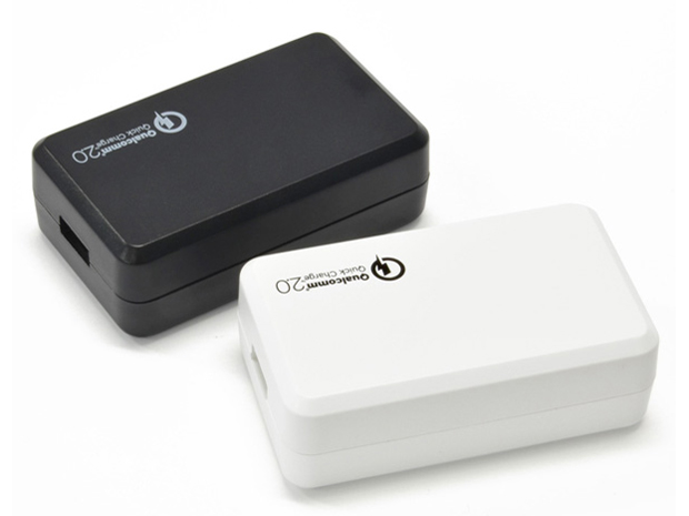 Qualcomm Quick Charge 2.0 QUICKC20WH [�z���C�g]