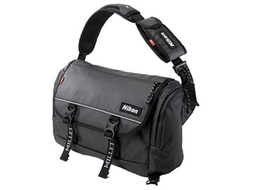 Nikon×MILLET �A�N�e�B�u���b�Z���W���[�o�b�O II [�u���b�N] �̐��i�摜