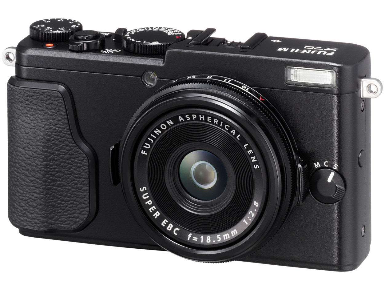 FUJIFILM X70 [�u���b�N]