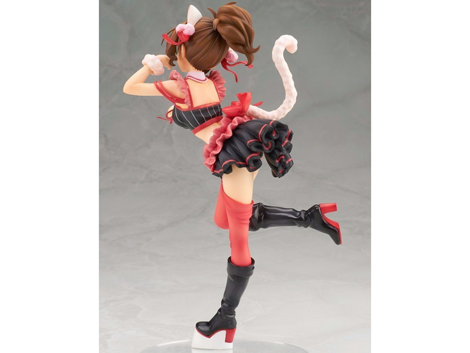 �A�C�h���}�X�^�[ �V���f�����K�[���Y �O��݂�