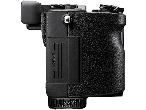 SIGMA sd Quattro H �{�f�B