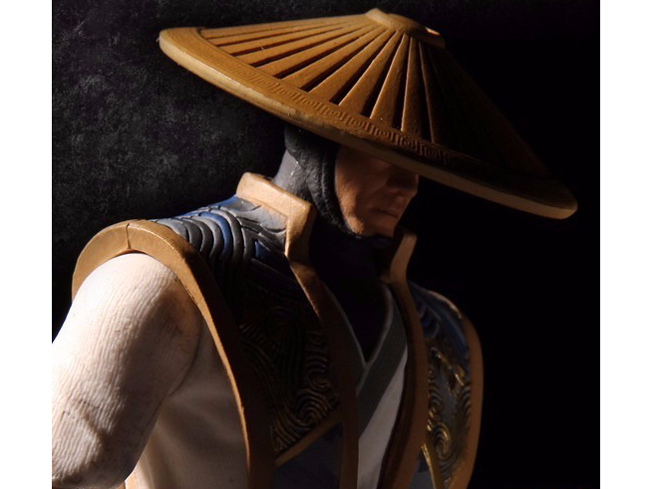 ���[�^���R���o�b�gX 3.75�C���`�A�N�V�����t�B�M���A ���C�f��