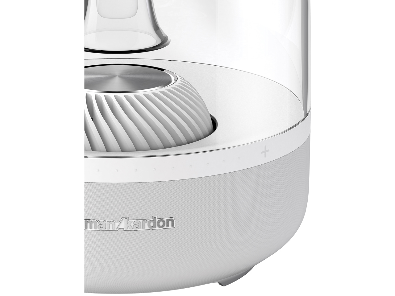 AURA PLUS [�z���C�g]
