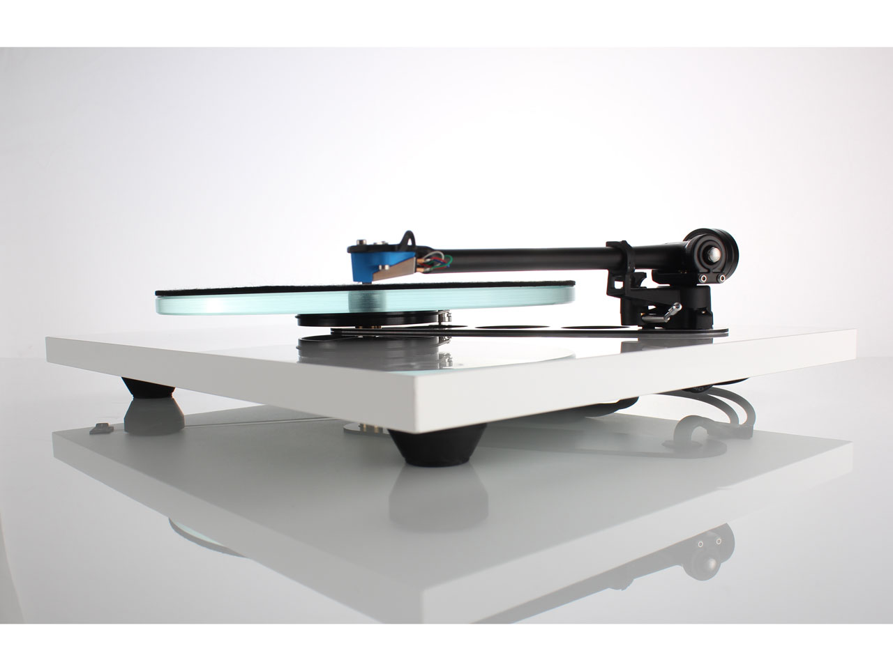 Planar3-White with Elys 2 [�z���C�g 50Hz��p(�����{)]
