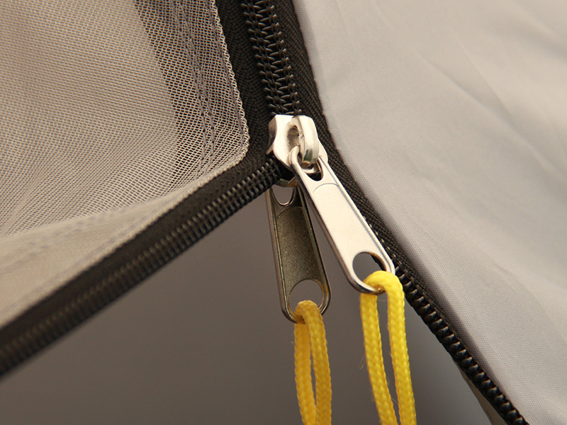 �r�b�O�����|�[���e���g T8-200T [�x�[�W��]