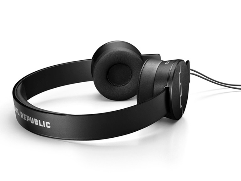 SOL TRACKS HD2 BLK [�u���b�N]