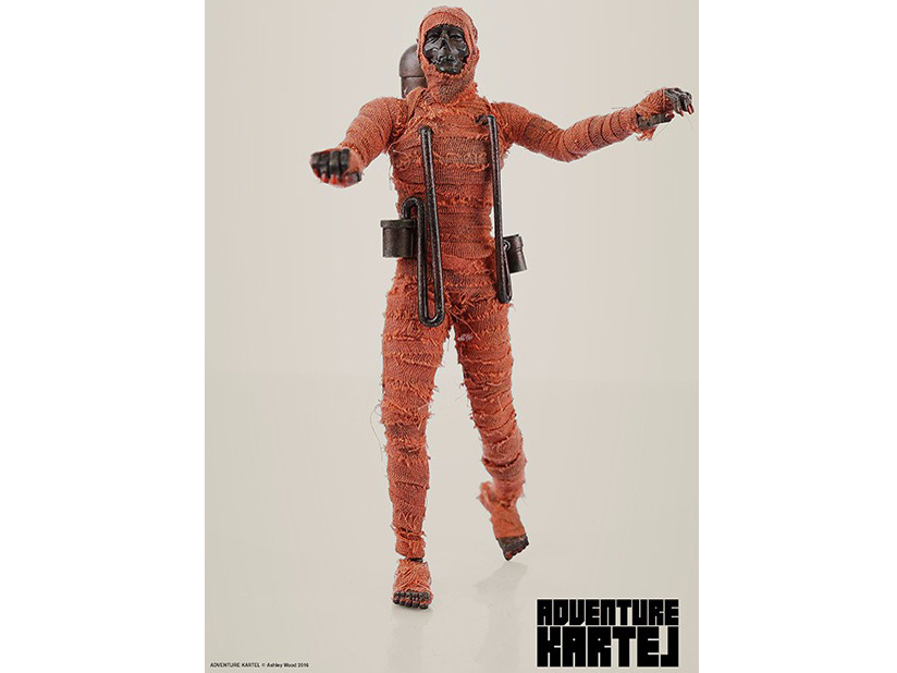 �A�h�x���`���[�J���e�� �A�N�V�����|�[�^�u�� �J�E�}���u �̐��i�摜