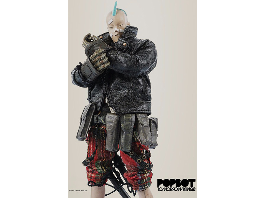 �U�E���[���h�E�I�u�E�|�b�v�{�b�g �A�N�V�����|�[�^�u�� UK TK �T�[�`&�f�X�g���C