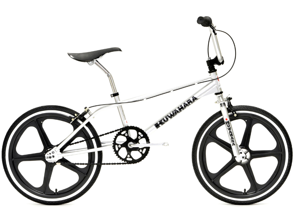 Exhibitionism [�V���o�[] �̐��i�摜