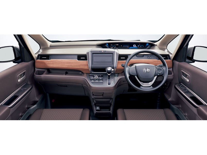 ホンダ フリード 2016年モデル CROSSTAR Honda SENSING 4WDの価格・性能・装備・オプション（2019年10月18日発売） 